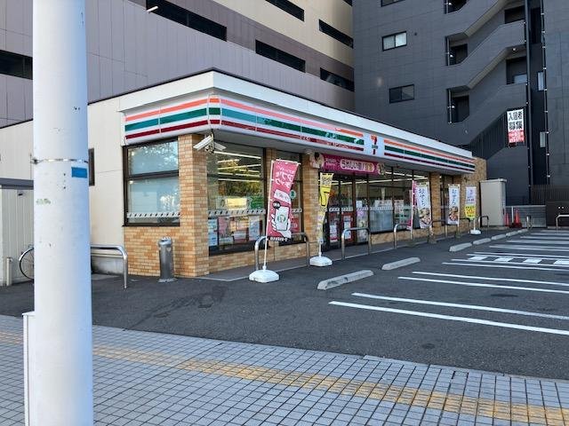 周辺：セブンイレブン（徒歩圏）