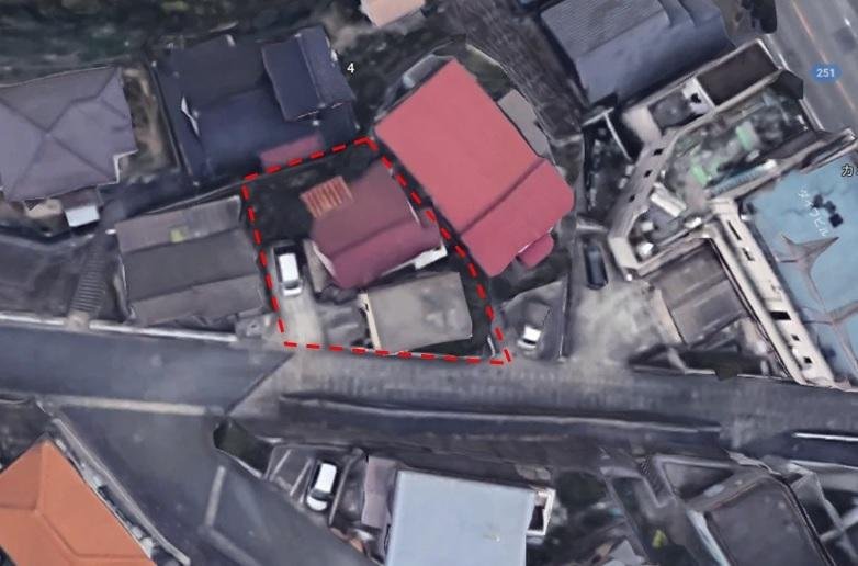 航空写真（対象地赤破線）